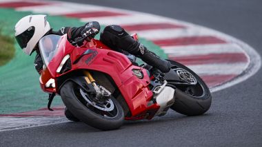 Le Pirelli Diablo Supercorsa SC V4 sulla Ducati Panigale in pista
