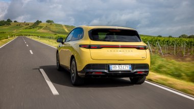Leapmotor B05: una compatta di 4,43 metri con look sportiveggiante e piacevole da guidare