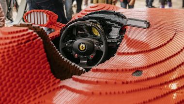 Lego Ferrari Monza SP1, il volante è vero