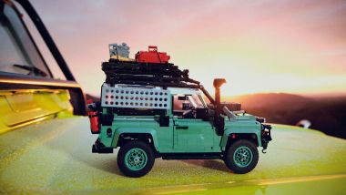 Lego Icon Classic Land Rover Defender 90