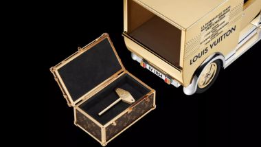 Louis Vuitton Camionnette: la chiave per la ricarica contenuta in un bauletto in tela Monogram