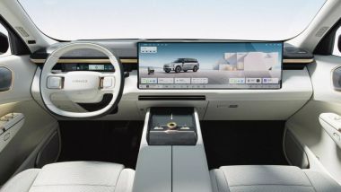 Lynk &amp; Co 900: l'abitacolo lussuoso e hi-tech del SUV cinese