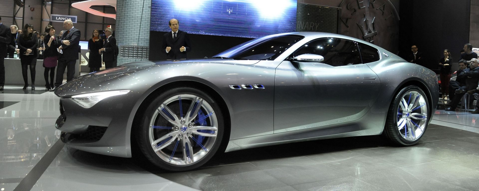 Maserati alfieri asphalt 9