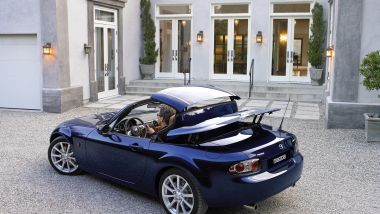 Mazda MX-5 NC Power Retractable Hard Top (PRHT)