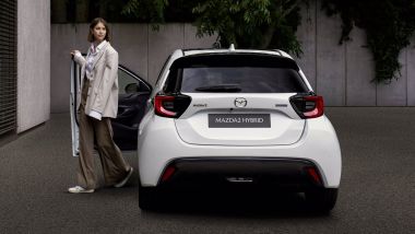 Mazda2 Hybrid, il ''didietro''
