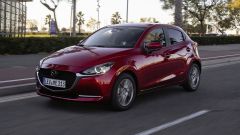 Mazda2 M Hybrid 90 CV Exceed 2022: prova, interni, prezzi, dotazioni