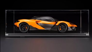 McLaren W1 by Amalgam: lunghezza di 57 cm per 300 ore di lavoro e 199 esemplari