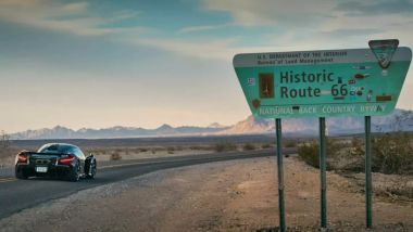 McLaren W1: sulla storica Route 66 con temperature oltre i oltre 40° C