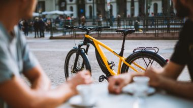 Mercato bici 2020, boom anche per le e-bike