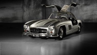 Mercedes 300 SL, le famose portiere ad ali di gabbiano