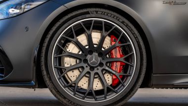 Mercedes-AMG C 63 S E-Performance, cerchio e freno anteriore