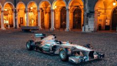 Prezzo record Mercedes F1 2013 Lewis Hamilton all'asta Sotheby's