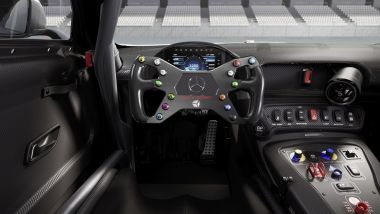 Mercedes AMG GT Track Series: il posto guida