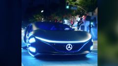 Video: la Mercedes Avatar concept in strada per la world premiere