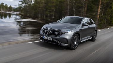 Mercedes-Benz EQC: il frontale