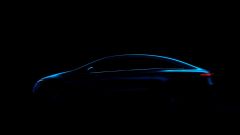 EQS 2021: Mercedes rivela la silhouette col nuovo teaser