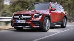 Video prova Mercedes GLB test dimensioni interni prezzo