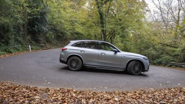 Mercedes GLC: sei allestimenti e undici motori MHEV e PHEV fino a 680 CV di potenza