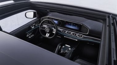 Mercedes GLE e GLE Coupé 2024: il posto guida della versione SUV