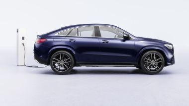 Mercedes GLE e GLE Coupé 2024: la coupé plug-in vista di lato