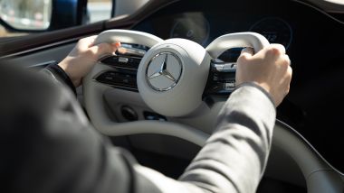 Mercedes steer-by-wire: in Cina sar&agrave; vietato per legge