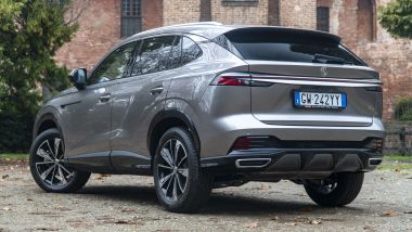 MG HS 1.5 T-GDI Luxury 7DCT: la prova del rinnovato SUV cinese