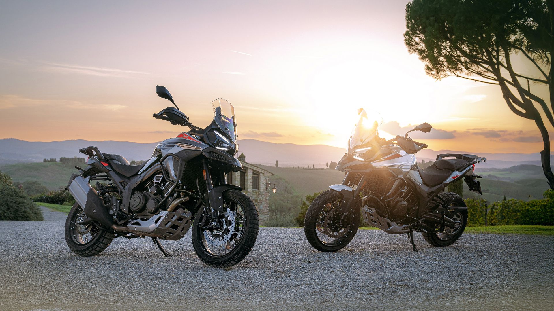 Borsa Da Manubrio Impermeabile Per Moto – Per T1002VX 2025, Porta Telefono E Navigatore, Fissaggio Facile, Nylon Teflonato