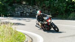 Moto Guzzi: la video prova della V7 Racer 10° Anniversario