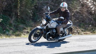 Moto Guzzi V7 Special 2021: la prova