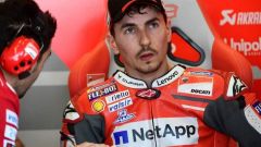 MotoGP: Lorenzo si opera al polso. Rientro previsto al GP di Sepang