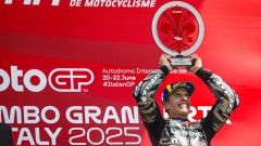 Marquez ringrazia Tardozzi dopo i fischi del Mugello