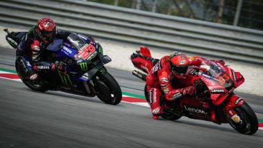 MotoGP Malesia 2022, Sepang: Francesco Bagnaia (Ducati) seguito da Fabio Quartararo (Yamaha)