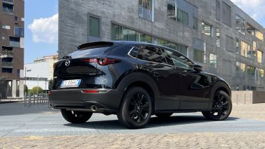 MotorBox auto dell'anno 2024: la Mazda CX-30 e-Skyactiv X