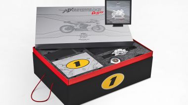 MV Agusta Superveloce Ago, il kit racing