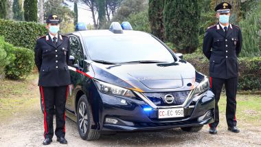 Nissan e Subaru per i Carabinieri: la Leaf per l'Arma