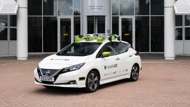 Nissan evolvAD, prove tecniche di guida autonoma al 100%