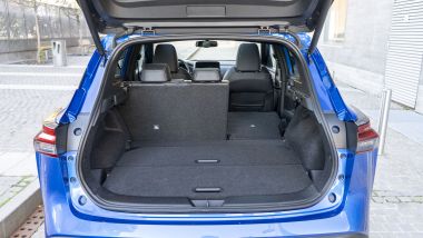 Nissan Qashqai 1.3 Tekna+: bagagliaio capiente e schienale posteriore 60:40