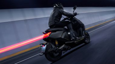NIU FQiX: una nuova serie di scooter elettrici con inedito concetto di design