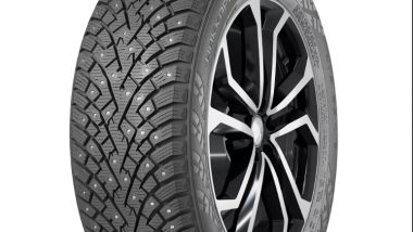 Nokian Hakkapelitta 01: battistrada con disegno direzionale e 122 misure disponibili