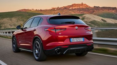 Nuova Alfa Romeo Stelvio: tutto rimandato al 2027