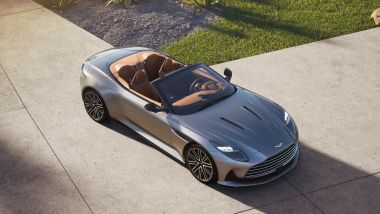 Nuova Aston Martin DB12 Volante: una vista dall'alto esalta il look dell'auto