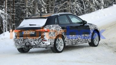 Nuova Audi A3 Allroad: le foto spia dei muletti sulla neve della Scandinavia