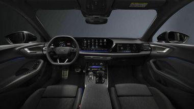 Nuova Audi A5: l'abitacolo di qualità con il display opzionale per il passeggero