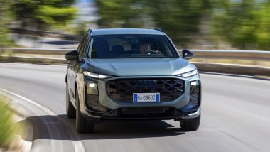 Nuova Audi Q3 2.0 TDI S Line Edition: guida semi-autonoma di Livello 2 precisa ed efficace