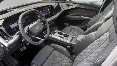 Nuova Audi Q4 e-tron: l'abitacolo rinnovato con la plancia Digital Stage