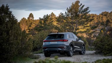 Nuova Audi Q5 2025, il posteriore