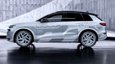 Nuova Audi Q6 e-tron a Monaco: visuale laterale