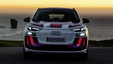 Nuova Audi Q6 e-tron, visuale frontale