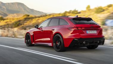 Nuova Audi RS 5: prezzo indicativo da 113.500 euro per la Avant e 111.100 euro per la berlina