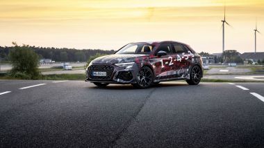Nuova Audi RS3 Sportback 2021: visuale di 3/4 anteriore